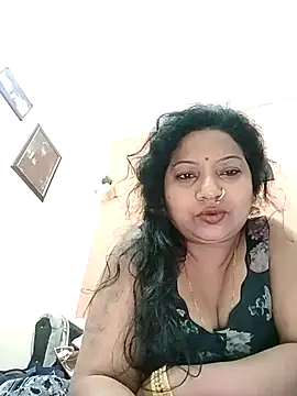 Snapshot of Cute-Janvi20 chatting on November 6, 2025, 5:17 pm Cute-Janvi20 online show from November 6, 2025, 5:17 pm