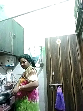 Cute-Janvi20 online show from June 20, 2026, 4:45 pm