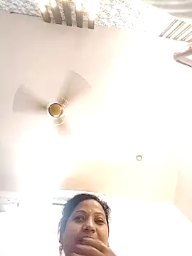 Snapshot of Cute-Janvi20 chatting on October 7, 2025, 7:37 pm Cute-Janvi20 online show from October 7, 2025, 7:37 pm