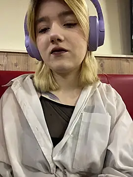 Cherry   Blossom online show from November 3, 2025, 1:15 pm