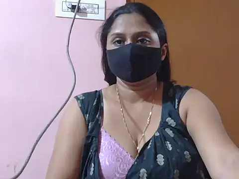 Snapshot of itsabika chatting on February 27, 2026, 5:24 pm itsabika online show from February 27, 2026, 5:24 pm