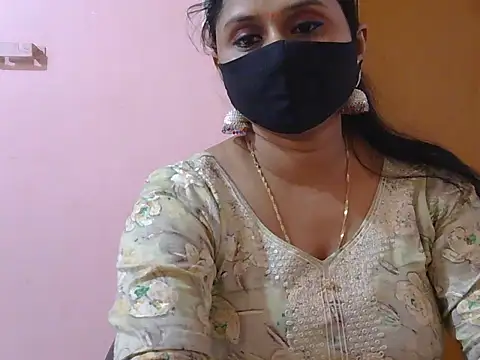 Snapshot of itsabika chatting on February 13, 2026, 7:30 am itsabika online show from February 13, 2026, 7:30 am