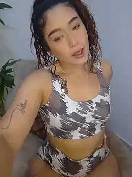 Snapshot of LilithAmber11 chatting on November 6, 2025, 10:36 pm LilithAmber11 online show from November 6, 2025, 10:36 pm