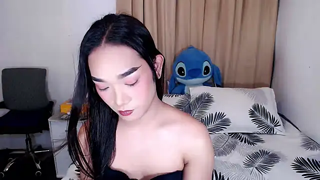 Snapshot of AsianHugeWildSaussage chatting on June 15, 2026, 2:28 pm AsianHugeWildSaussage online show from June 15, 2026, 2:28 pm