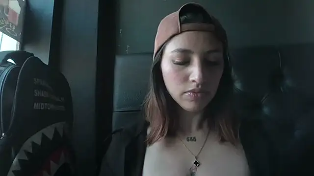 AriaBliss- online show from September 22, 2025, 10:05 pm