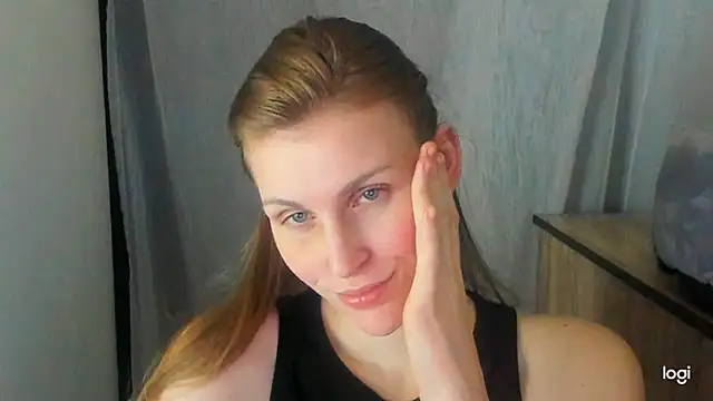 Snapshot of JuliaMuuun chatting on June 25, 2026, 9:20 pm JuliaMuuun online show from June 25, 2026, 9:20 pm