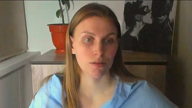 Snapshot of JuliaMuuun chatting on March 29, 2026, 9:27 pm JuliaMuuun online show from March 29, 2026, 9:27 pm