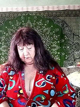 CrystalLime6411 online show from January 12, 2026, 10:00 am