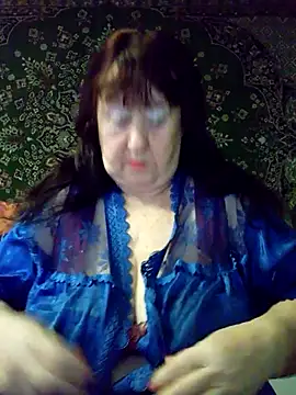 Snapshot of CrystalLime6411 chatting on February 5, 2026, 3:13 am CrystalLime6411 online show from February 5, 2026, 3:13 am