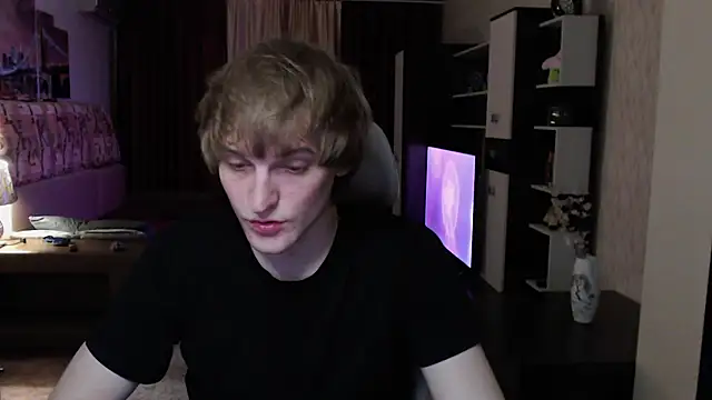 Snapshot of Playersuperstar chatting on December 3, 2025, 8:19 pm Playersuperstar online show from December 3, 2025, 8:19 pm