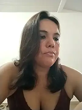 Bellapotencia1985 online show from January 10, 2026, 9:48 am