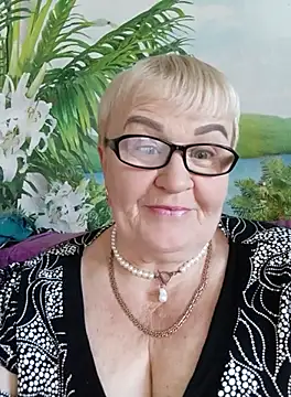 Snapshot of VioletSweet5566 chatting on September 21, 2025, 10:20 am VioletSweet5566 online show from September 21, 2025, 10:20 am