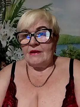 Snapshot of VioletSweet5566 chatting on February 24, 2026, 7:04 pm VioletSweet5566 online show from February 24, 2026, 7:04 pm