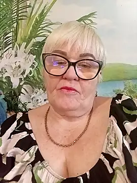 Snapshot of VioletSweet5566 chatting on February 19, 2026, 8:22 am VioletSweet5566 online show from February 19, 2026, 8:22 am