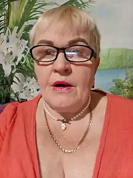 Snapshot of VioletSweet5566 chatting on September 14, 2025, 4:18 pm VioletSweet5566 online show from September 14, 2025, 4:18 pm