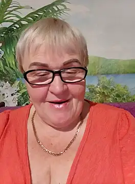 Snapshot of VioletSweet5566 chatting on September 30, 2025, 5:41 pm VioletSweet5566 online show from September 30, 2025, 5:41 pm