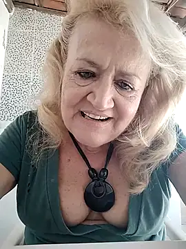 Belladama61 online show from November 15, 2025, 1:37 pm