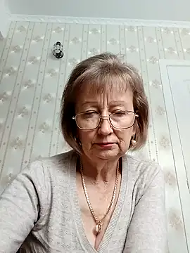 Snapshot of AlikaSwan5821 chatting on October 16, 2025, 10:34 am AlikaSwan5821 online show from October 16, 2025, 10:34 am