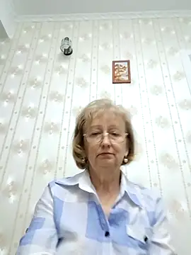 Snapshot of AlikaSwan5821 chatting on November 5, 2025, 1:58 pm AlikaSwan5821 online show from November 5, 2025, 1:58 pm