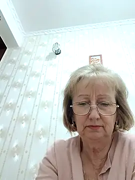 Snapshot of AlikaSwan5821 chatting on November 4, 2025, 7:50 pm AlikaSwan5821 online show from November 4, 2025, 7:50 pm