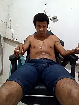 moreno25centimetro online show from February 7, 2026, 1:35 am