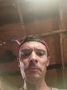 RichardW online show from April 21, 2026, 7:04 am