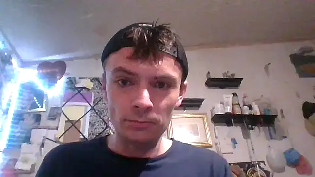 RichardW online show from December 15, 2025, 9:09 pm