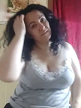 Snapshot of Velvet3451 chatting on November 25, 2025, 8:31 pm Velvet3451 online show from November 25, 2025, 8:31 pm