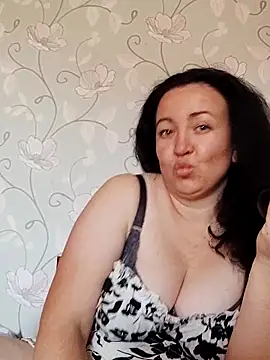 Snapshot of Velvet3451 chatting on September 21, 2025, 12:54 pm Velvet3451 online show from September 21, 2025, 12:54 pm