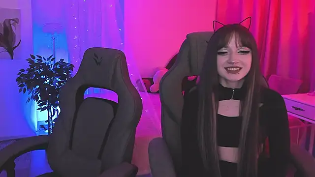 Snapshot of CinBellamy chatting on March 4, 2026, 12:13 pm CinBellamy online show from March 4, 2026, 12:13 pm