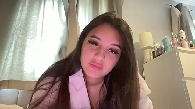 Amelianunnxx online show from September 15, 2025, 12:16 pm