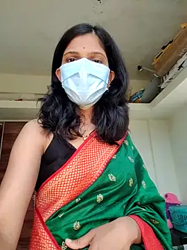 Shivani2002 online show from March 6, 2026, 8:31 am