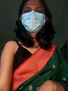 Snapshot of Shivani2002 chatting on March 2, 2026, 3:18 am Shivani2002 online show from March 2, 2026, 3:18 am