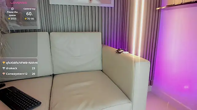 Snapshot of Ailee_naughty chatting on October 31, 2025, 8:44 am Ailee naughty online show from October 31, 2025, 8:44 am