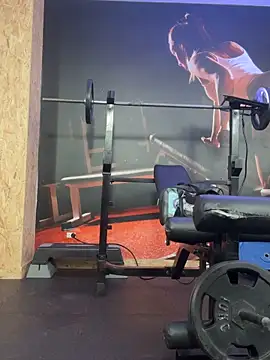 Snapshot of Mister_Obsession chatting on November 21, 2025, 6:18 pm Mister Obsession online show from November 21, 2025, 6:18 pm