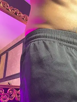 Snapshot of Mister_Obsession chatting on October 29, 2025, 8:19 pm Mister Obsession online show from October 29, 2025, 8:19 pm