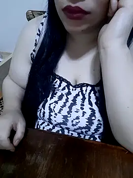 Madam-bezoul- online show from October 29, 2025, 10:20 pm