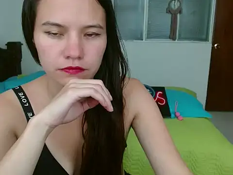 yarafuckass online show from April 13, 2026, 8:24 pm