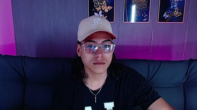 dirty model online show from February 16, 2026, 9:45 pm