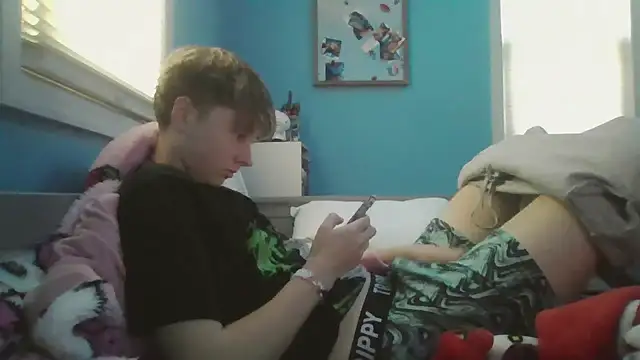 Liam axel35 online show from October 22, 2025, 7:24 pm