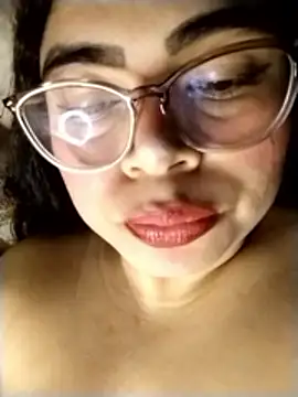 Snapshot of Diamily chatting on January 10, 2026, 10:43 am Diamily online show from January 10, 2026, 10:43 am