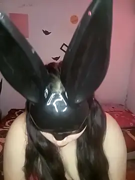 Snapshot of Diamily chatting on October 19, 2025, 9:28 pm Diamily online show from October 19, 2025, 9:28 pm