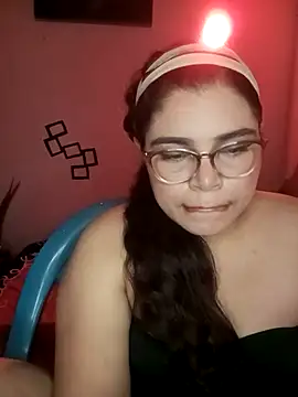 Snapshot of Diamily chatting on September 10, 2025, 3:49 am Diamily online show from September 10, 2025, 3:49 am