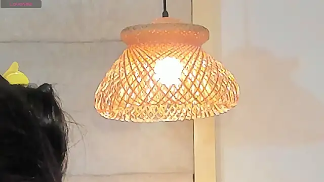 Snapshot of VioletHilton chatting on September 29, 2025, 6:57 pm VioletHilton online show from September 29, 2025, 6:57 pm