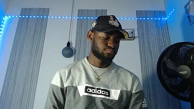 Snapshot of eebony_stallion chatting on February 13, 2026, 1:16 am eebony stallion online show from February 13, 2026, 1:16 am