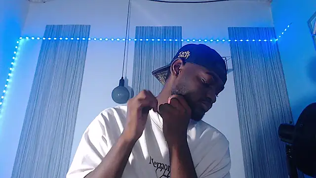 Snapshot of eebony_stallion chatting on February 22, 2026, 2:36 am eebony stallion online show from February 22, 2026, 2:36 am