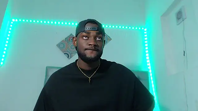 Snapshot of eebony_stallion chatting on January 13, 2026, 7:29 pm eebony stallion online show from January 13, 2026, 7:29 pm