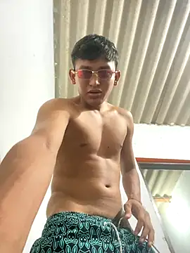 Snapshot of Coi_Leray_ chatting on December 4, 2025, 8:13 am Coi Leray online show from December 4, 2025, 8:13 am