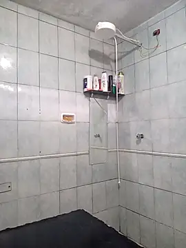 Snapshot of reisloko chatting on November 2, 2025, 4:01 pm reisloko online show from November 2, 2025, 4:01 pm