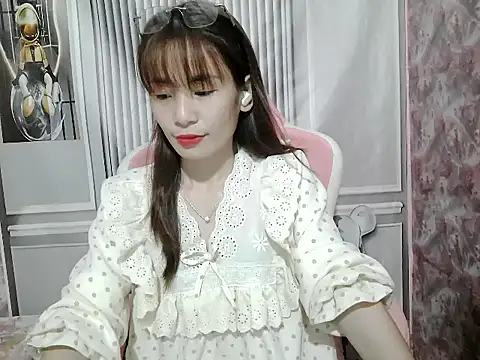 Suzy888 online show from September 26, 2025, 2:35 pm